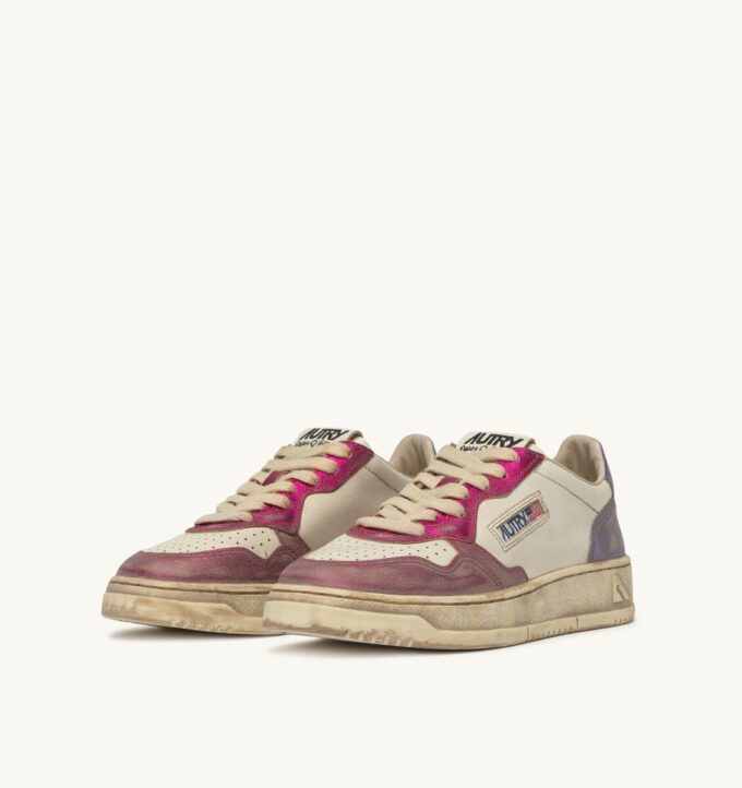 MEDALIST LOW SNEAKER SUPER VINTAGE IN WEISSEM, FUCHSIA- UND VIOLETTEM LEDER MEDALIST LOW SNEAKER SUPER VINTAGE IN WEISSEM, FUCHSIA- UND VIOLETTEM LEDER