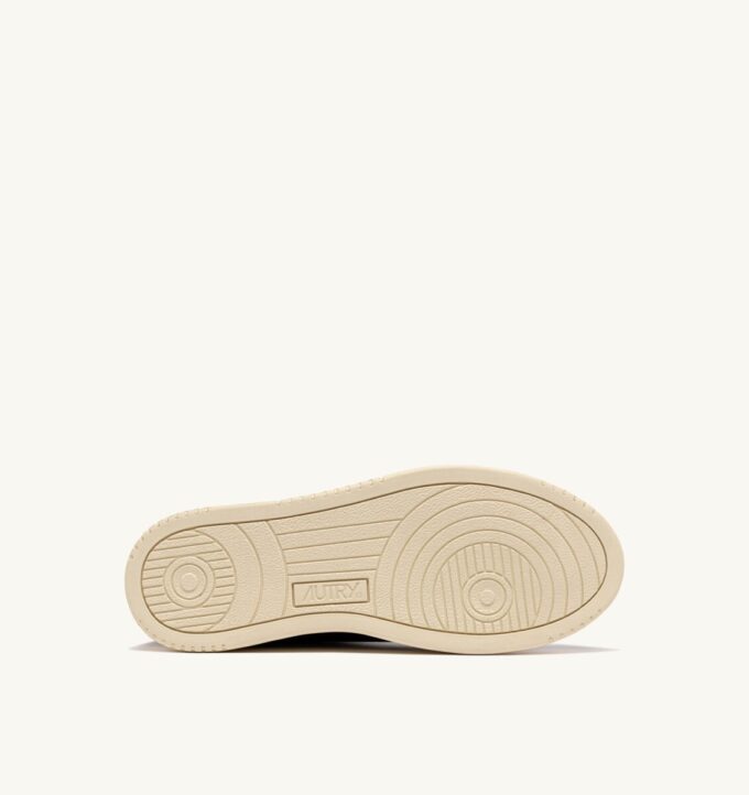 MEDALIST LOW SUPER SOFT SNEAKER AUS SCHWARZEM LEDER MEDALIST LOW SUPER SOFT SNEAKER AUS SCHWARZEM LEDER