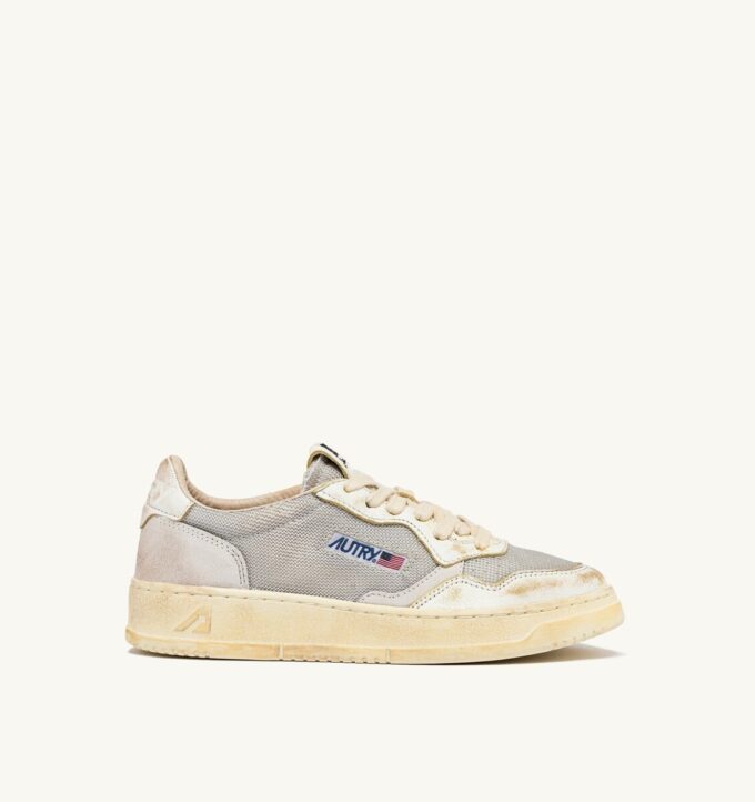 MEDALIST LOW SUPER VINTAGE SNEAKER AUS GRAUEM UND WEISSEM LEDER UND MESH MEDALIST LOW SUPER VINTAGE SNEAKER AUS GRAUEM UND WEISSEM LEDER UND MESH