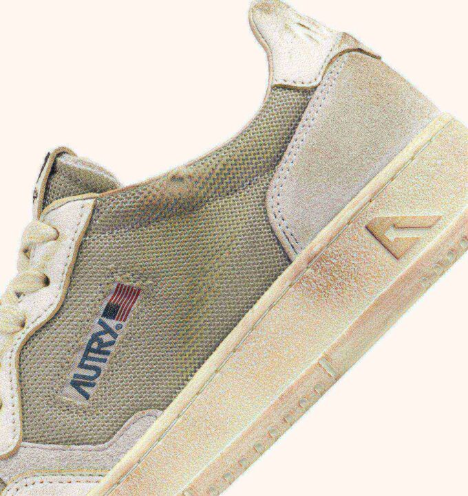 MEDALIST LOW SUPER VINTAGE SNEAKER AUS MILITÄR- UND WEISSEM LEDER UND MESH MEDALIST LOW SUPER VINTAGE SNEAKER AUS MILITÄR- UND WEISSEM LEDER UND MESH