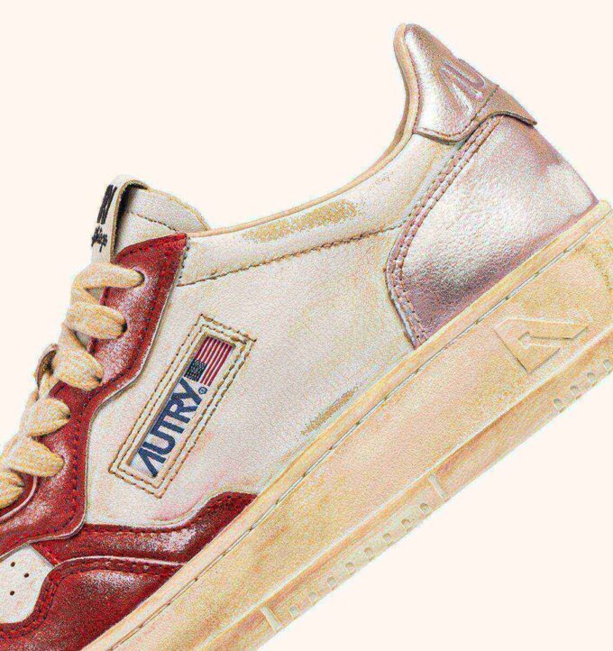MEDALIST LOW SUPER VINTAGE SNEAKER AUS ROT UND PINK GEBÜRSTETEM LEDER MEDALIST LOW SUPER VINTAGE SNEAKER AUS ROT UND PINK GEBÜRSTETEM LEDER