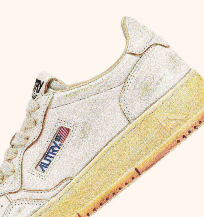 MEDALIST LOW SUPER VINTAGE SNEAKER AUS WEISSEM ABGEDRUCKTEM LEDER MEDALIST LOW SUPER VINTAGE SNEAKER AUS WEISSEM ABGEDRUCKTEM LEDER