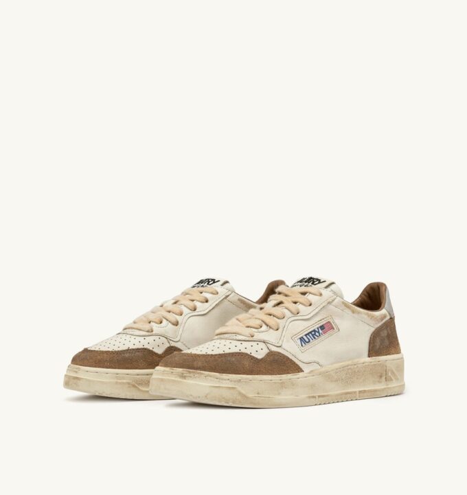 MEDALIST LOW SUPER VINTAGE SNEAKER IN COGNAC UND MICROCHIP LEDER-WILDLEDER