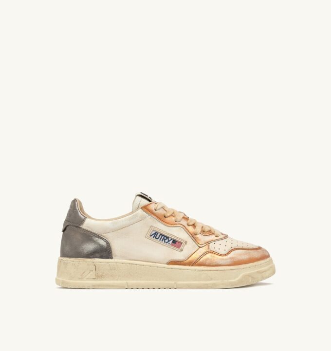 MEDALIST LOW SUPER VINTAGE SNEAKER IN ORANGE UND GUNMETAL GEBÜRSTETEM LEDER