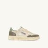 MEDALIST LOW SUPER VINTAGE SNEAKER IN SAND LEDER-WILDLEDER
