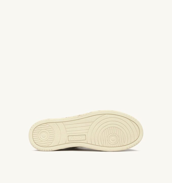MEDALIST LOW SUPER VINTAGE SNEAKER IN SAND LEDER-WILDLEDER