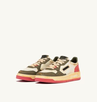 MEDALIST LOW SUPER VINTAGE SNEAKER IN TEA-ROSE UND COVERT GREEN LEDER