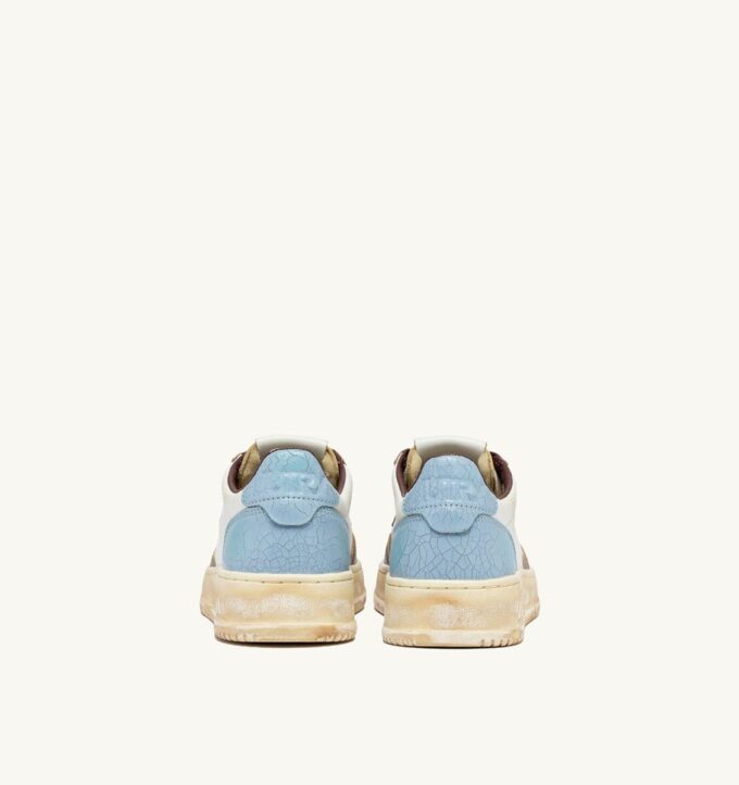 MEDALIST LOW SUPER VINTAGE SNEAKER IN WEISS, HIMMELSBLAU UND TAUPE
