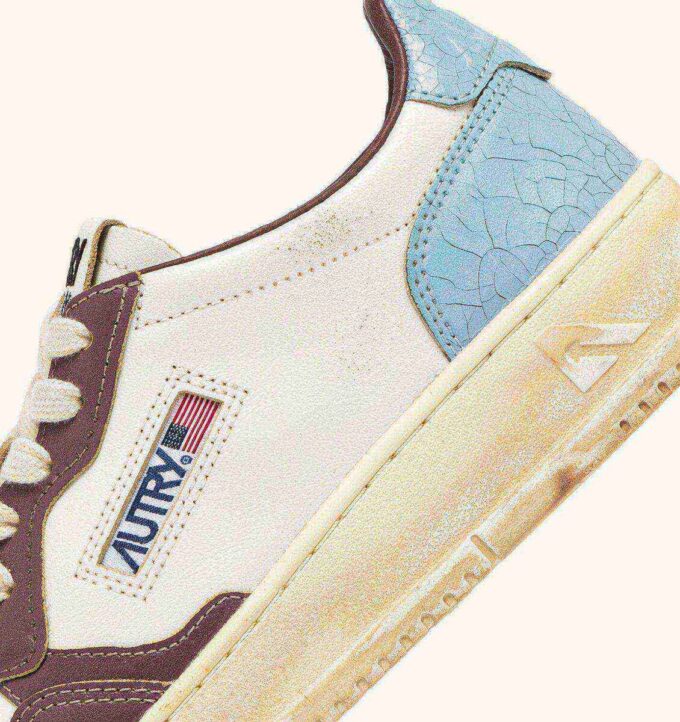 MEDALIST LOW SUPER VINTAGE SNEAKER IN WEISS, HIMMELSBLAU UND TAUPE