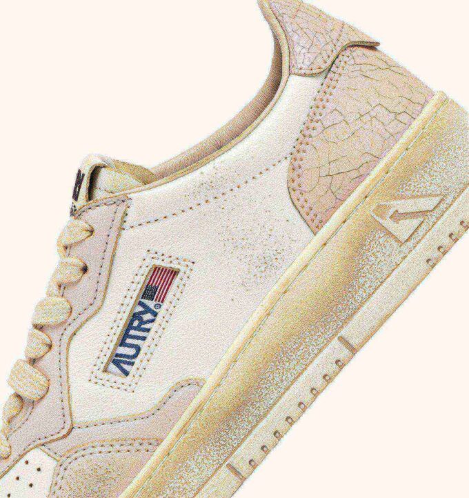 MEDALIST LOW SUPER VINTAGE SNEAKER IN WEISS, PFIRSICH UND GRAU