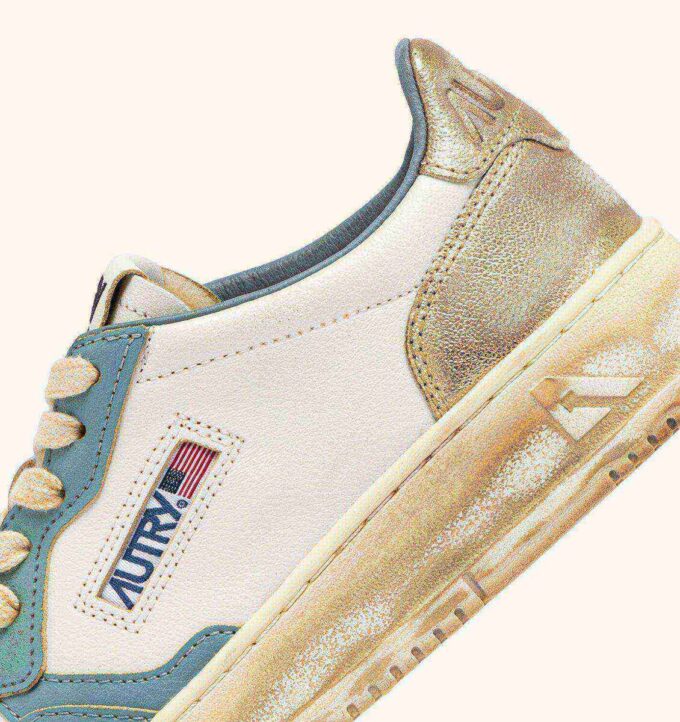 MEDALIST LOW SUPER VINTAGE SNEAKER IN WEISS, SILBER-BLAU UND PLATIN