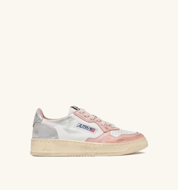 MEDALIST LOW SUPER VINTAGE SNEAKER IN WEISSEM, PUDERROSA UND SILBERNEN LEDER