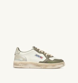 MEDALIST LOW SUPER VINTAGE SNEAKER IN WHISPER WHITE GREEN AND SILVER