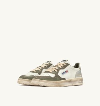 MEDALIST LOW SUPER VINTAGE SNEAKER IN WHISPER WHITE GREEN AND SILVER