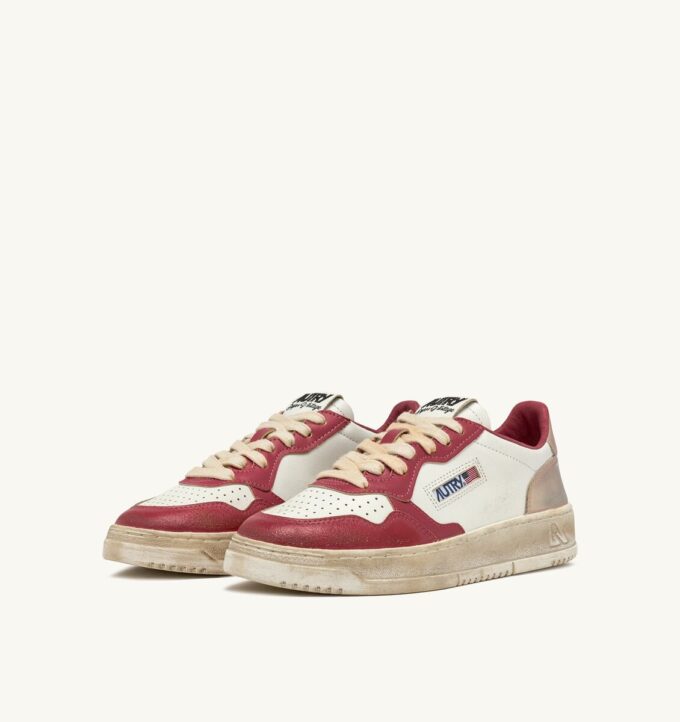 MEDALIST LOW SUPER VINTAGE SNEAKER IN WHITE ROSE AND COPPER MEDALIST LOW SUPER VINTAGE SNEAKER IN WHITE ROSE AND COPPER