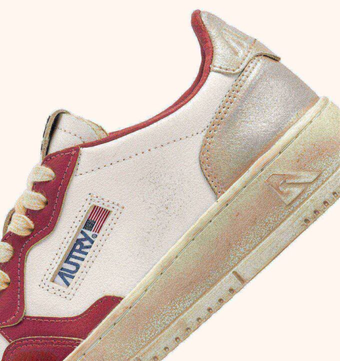 MEDALIST LOW SUPER VINTAGE SNEAKER IN WHITE ROSE AND COPPER MEDALIST LOW SUPER VINTAGE SNEAKER IN WHITE ROSE AND COPPER