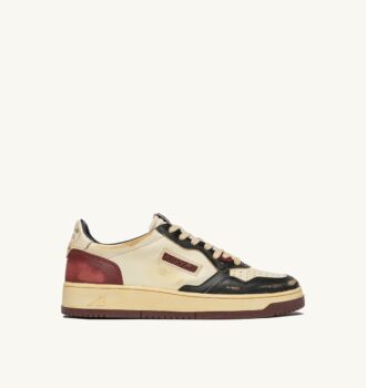 MEDALIST LOW SUPER VINTAGE SNEAKERS IN WEISSEM, SCHWARZEM UND SYRAH LEDER