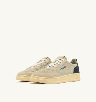 MEDALIST LOW TRICOLOR SNEAKER IN BEIGE ECRU UND SPACE BLUE SUEDE