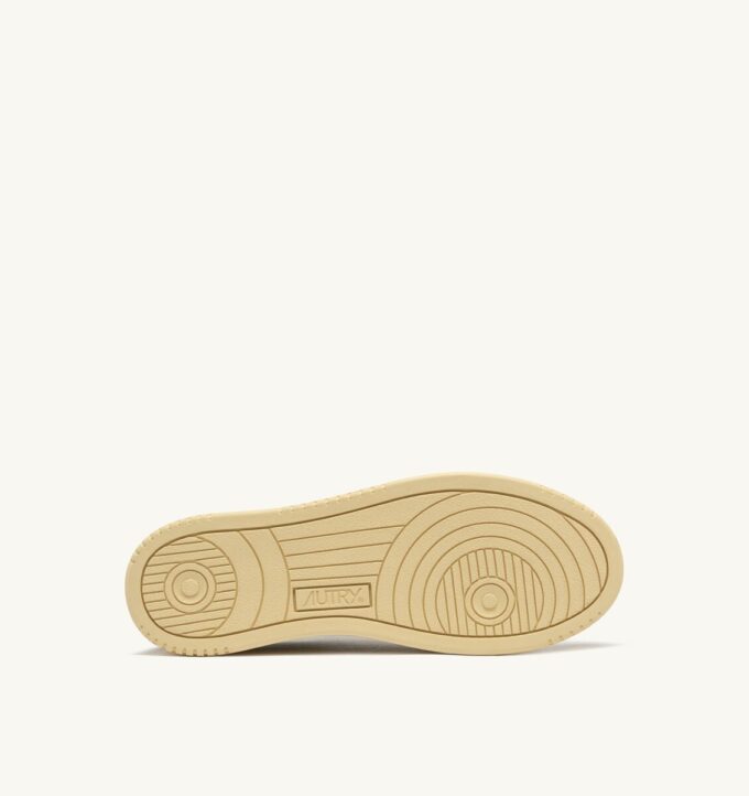 MEDALIST LOW TRICOLOR SNEAKER IN BEIGE ECRU UND SPACE BLUE SUEDE MEDALIST LOW TRICOLOR SNEAKER IN BEIGE ECRU UND SPACE BLUE SUEDE