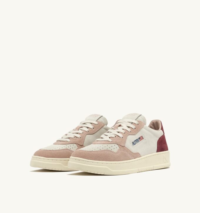 MEDALIST LOW TRICOLOR SNEAKER IN WEISS, LILA UND PHARD FARBIGEM WILDLEDER