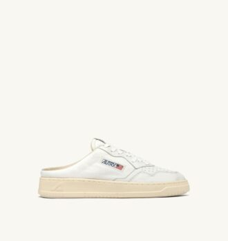 MEDALIST MULE SNEAKERS AUS WEISSEM NAPALEDER