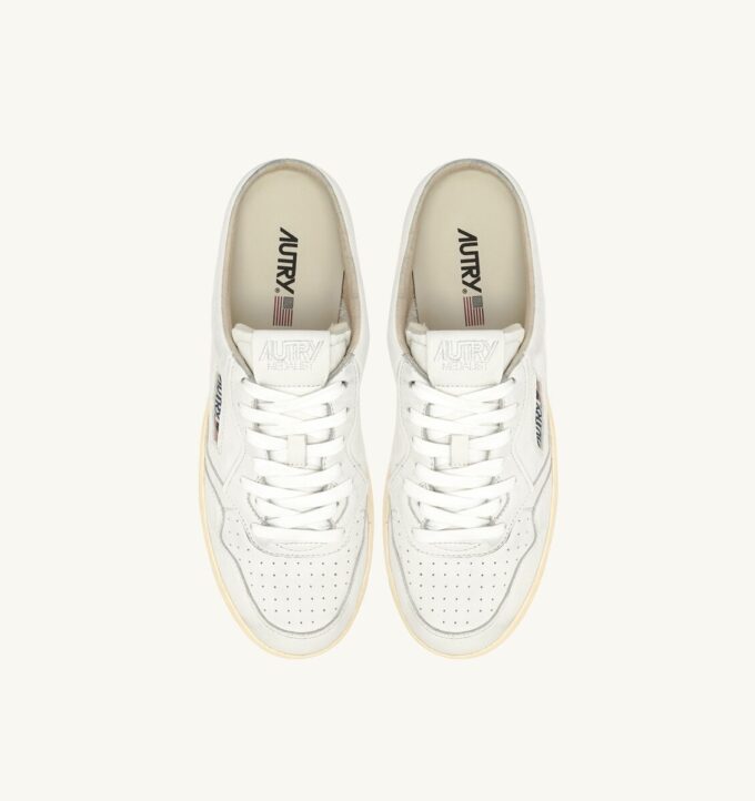MEDALIST MULE SNEAKERS AUS WEISSEM NAPALEDER MEDALIST MULE SNEAKERS AUS WEISSEM NAPALEDER