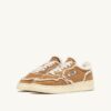 MEDALIST MUTTON SNEAKERS IN COGNAC SUEDE AND ELFENBEIN LAGER MEDALIST MUTTON SNEAKERS IN COGNAC SUEDE AND ELFENBEIN LAGER