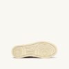 MEDALIST MUTTON SNEAKERS IN COGNAC SUEDE AND ELFENBEIN LAGER MEDALIST MUTTON SNEAKERS IN COGNAC SUEDE AND ELFENBEIN LAGER