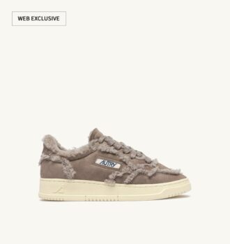MEDALIST MUTTON SNEAKERS IN TAUPE SUEDE AND LAEARLING