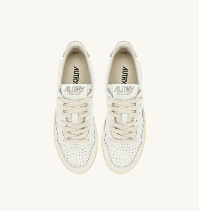 MEDALIST PLATFORM-SNEAKER AUS WEISSEM UND PUDERROSA LEDER MEDALIST PLATFORM-SNEAKER AUS WEISSEM UND PUDERROSA LEDER