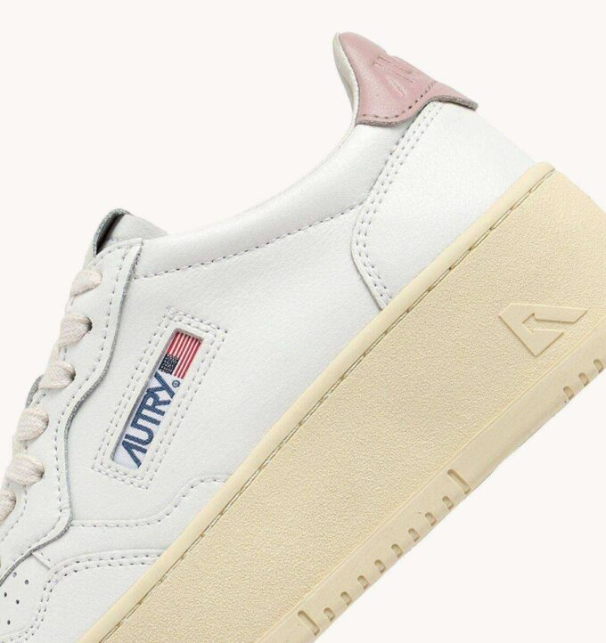 MEDALIST PLATFORM-SNEAKER AUS WEISSEM UND PUDERROSA LEDER MEDALIST PLATFORM-SNEAKER AUS WEISSEM UND PUDERROSA LEDER