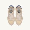 REELWIND LOW SNEAKER AUS NYLON-WILDLEDER UND LEDER IN DEN FARBEN ECRU UND ENSIGN BLUE