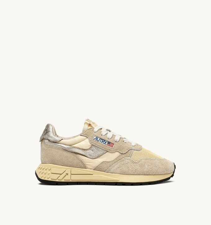 REELWIND LOW SNEAKER AUS NYLON-WILDLEDER UND LEDER IN DEN FARBEN ECRU UND PLATIN