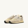 REELWIND LOW SNEAKER AUS NYLON-WILDLEDER UND LEDER IN DEN FARBEN ECRU UND PLATIN