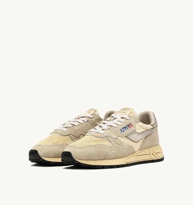 REELWIND LOW SNEAKER AUS NYLON-WILDLEDER UND LEDER IN DEN FARBEN ECRU UND PLATIN