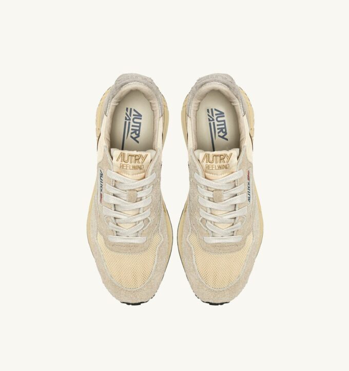 REELWIND LOW SNEAKER AUS NYLON-WILDLEDER UND LEDER IN DEN FARBEN ECRU UND PLATIN
