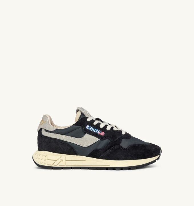 REELWIND LOW SNEAKER AUS SCHWARZEM NYLON UND WILDLEDER