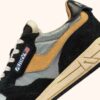 REELWIND LOW SNEAKER AUS SCHWARZEM WILDLEDER UND REFLEKTIERENDEN NYLON REELWIND LOW SNEAKER AUS SCHWARZEM WILDLEDER UND REFLEKTIERENDEN NYLON