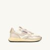 REELWIND LOW SNEAKER AUS WEISSEM NYLON UND GOLDTONEM METALISIERTEM LEDER
