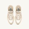 REELWIND LOW SNEAKER AUS WEISSEM NYLON UND GOLDTONEM METALISIERTEM LEDER
