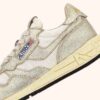 REELWIND LOW SNEAKER AUS WEISSEM NYLON UND GOLDTONEM METALISIERTEM LEDER