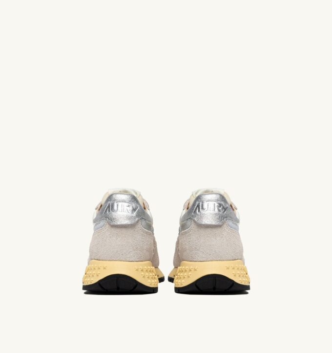 REELWIND LOW SNEAKER AUS WEISSEM UND SILBERNEN WILDLEDER UND NYLON