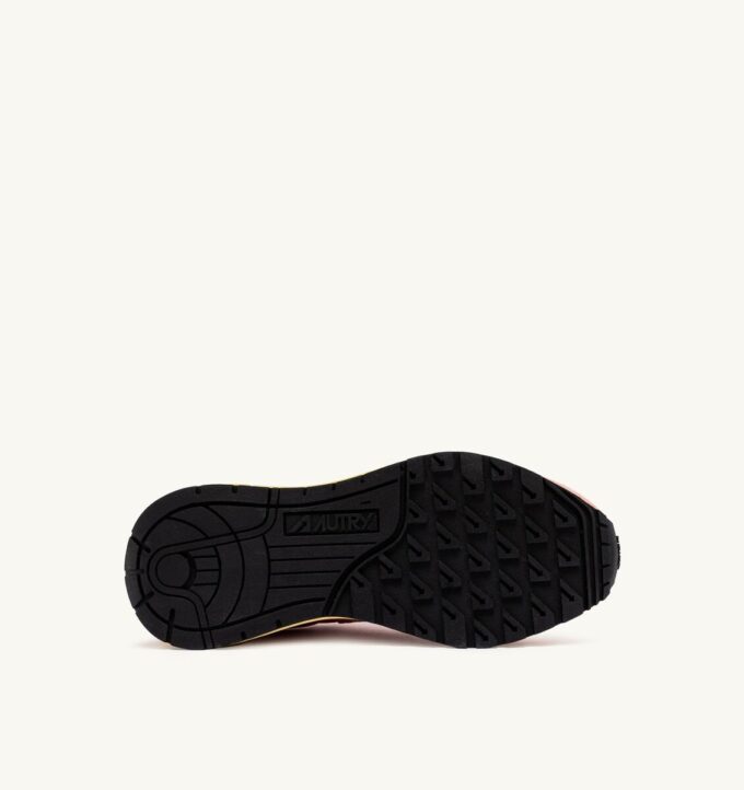 REELWIND LOW SNEAKER IN BLOSSOM UND MOLTEN LAVA WILDLEDER UND MESH