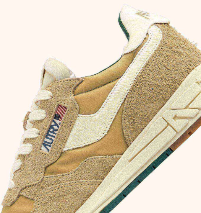 REELWIND LOW SNEAKER IN LEAF AND NUT SUEDE AND NYLON REELWIND LOW SNEAKER IN LEAF AND NUT SUEDE AND NYLON