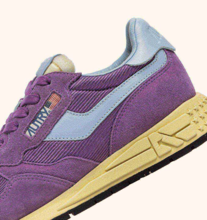 REELWIND LOW SNEAKER IN LILA UND HIMMELBLAUEM WILDLEDER UND MESH