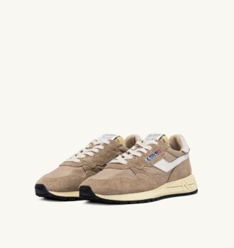 REELWIND LOW SNEAKER IN PEPPER- UND WEISSEM WILDLEDER UND NYLON