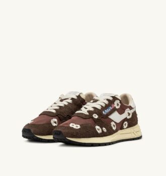 REELWIND LOW SNEAKER IN SCHWARZ UND WEISS MIT STICKEREI
