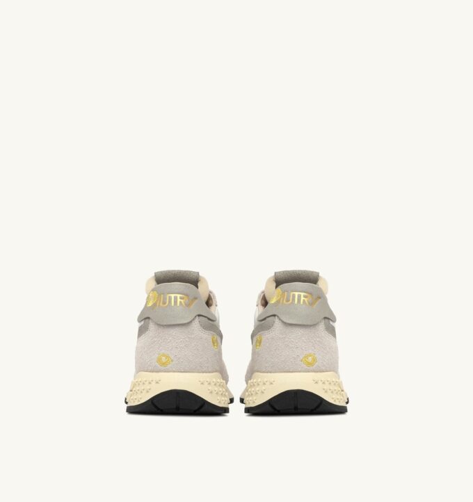 REELWIND LOW SNEAKER IN WEISS UND BUTTERCUP-STICKEREI