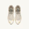 REELWIND LOW SNEAKER IN WEISS UND BUTTERCUP-STICKEREI