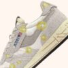 REELWIND LOW SNEAKER IN WEISS UND BUTTERCUP-STICKEREI